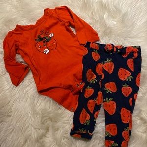 3/25$ Carter's Baby Girl 2 piece set Berry Best sister onesie and pants Size 9mo
